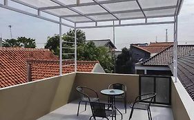 Jatiwangi Syariah Guest House RedPartner